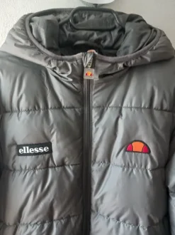 Ellesse Jacke