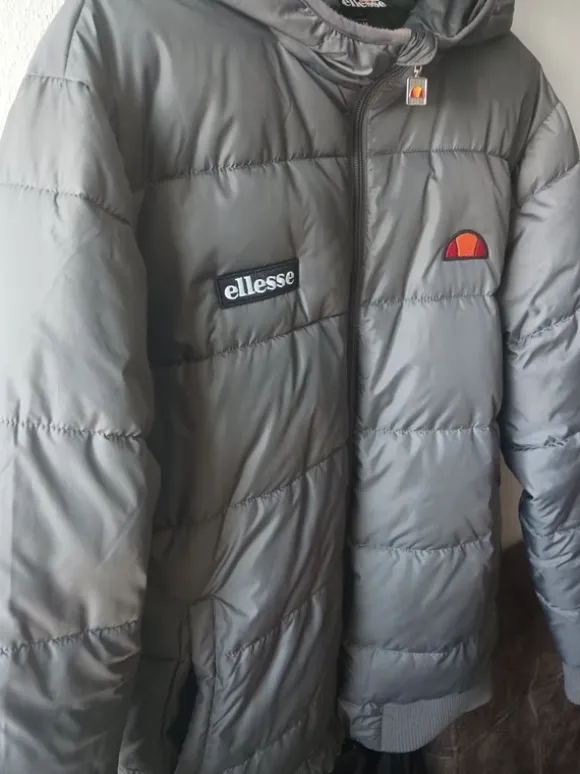 Ellesse Jacke