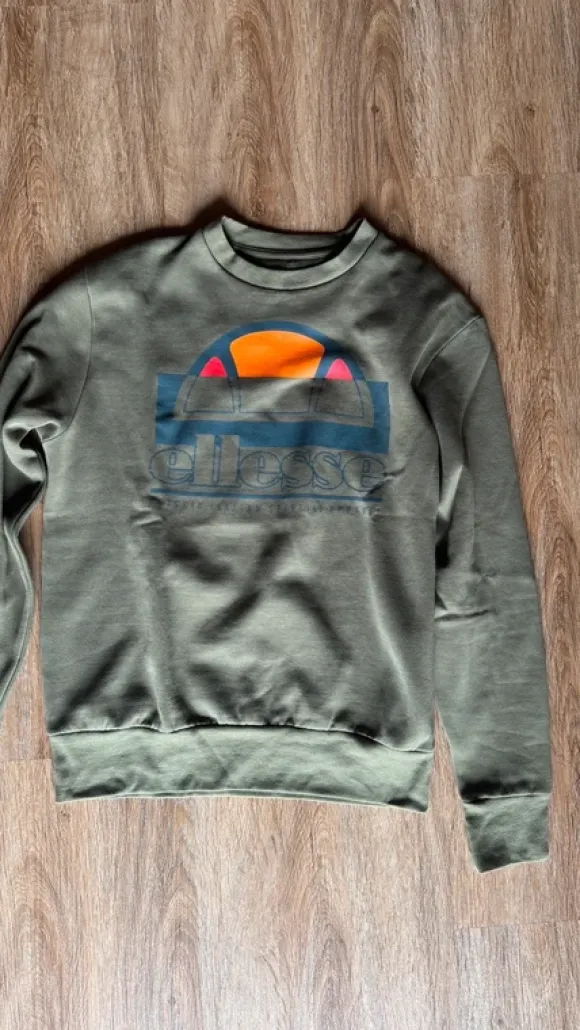 Ellesse Pulli