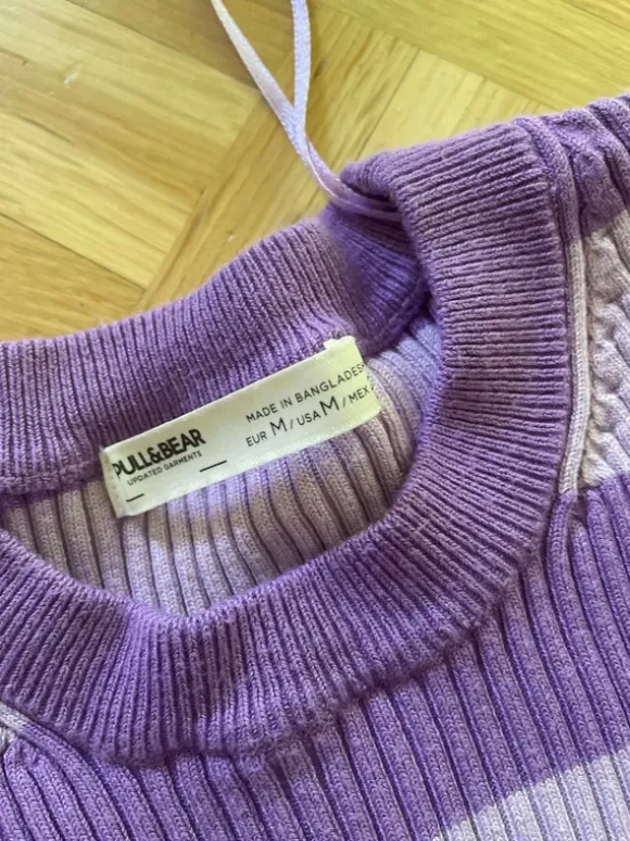 Enganliegender crop Pulli