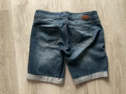 Esprit Jeans Shorts Gr. 30