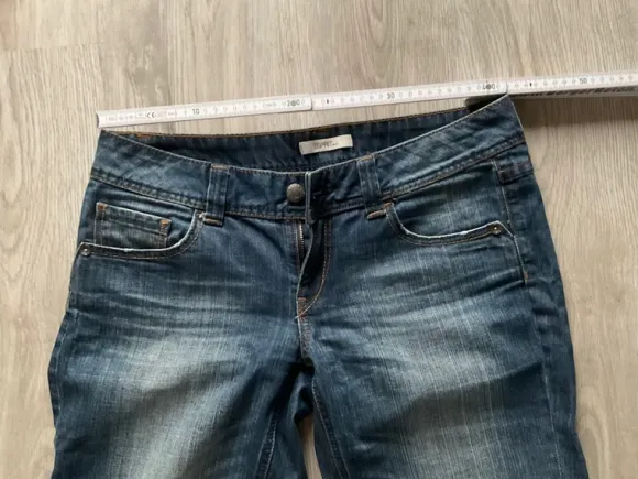 Esprit Jeans Shorts Gr. 30