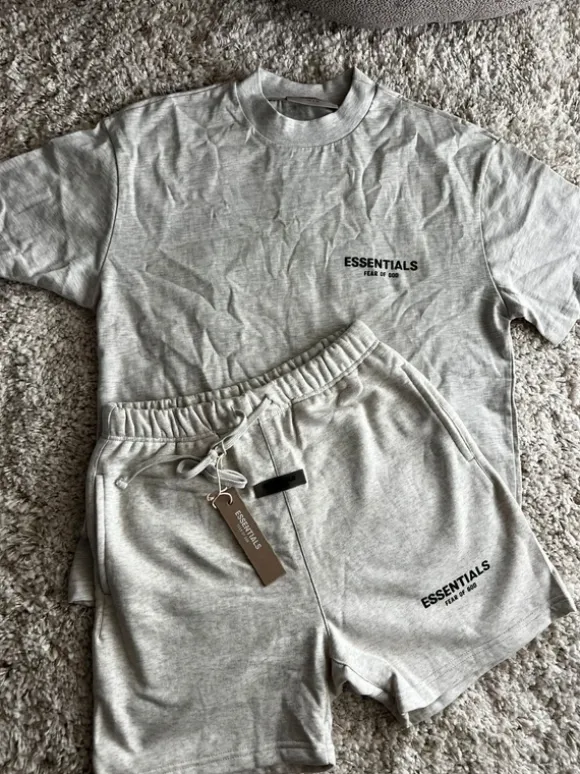 Essentials ( Fear Of God ) summerset