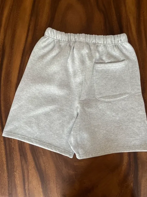 Fear of God Essentials Oversized Shorts- Grey - size: M