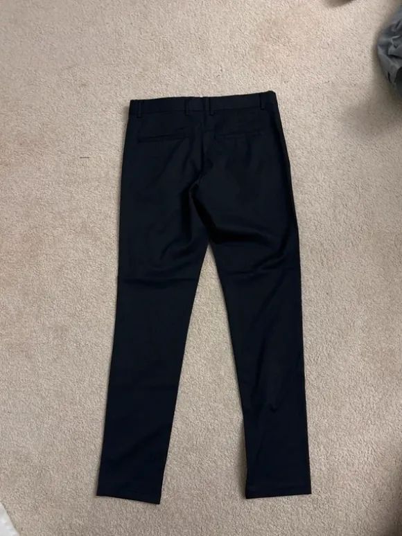 Figo Herrenanzugshose Größe w30 Neu