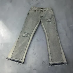 Flared Jeans
