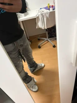 Flated Jeans neu