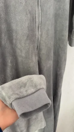 Flauschiger Jumpsuit (Einteiler)