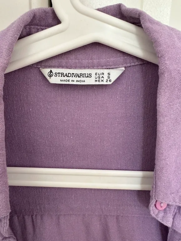 Fliederfarbenes Hemd / Bluse von Stradivarius