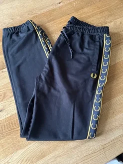 Fred Perry Tape Track Pant Größe XL