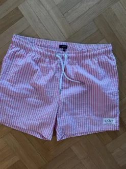 Gant Badeshorts rosa gestreift