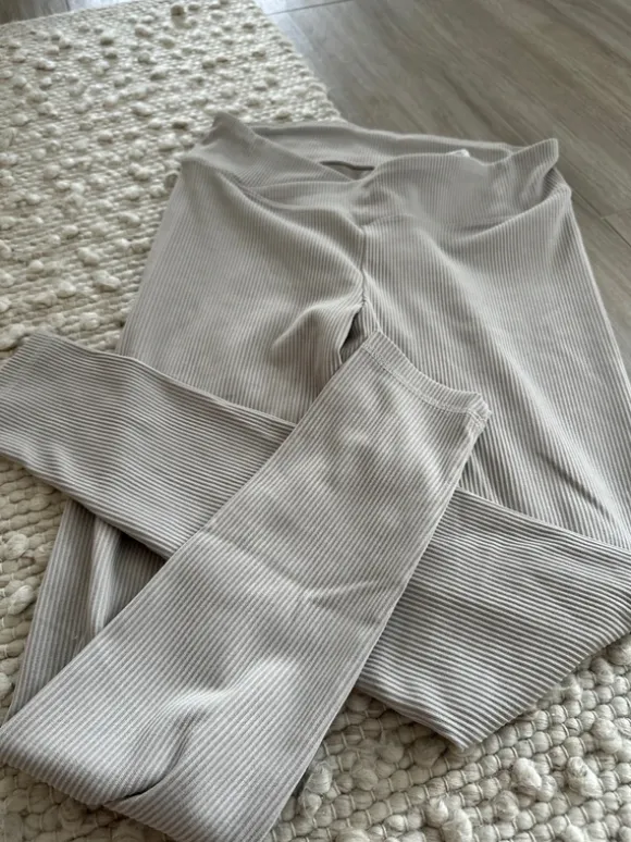 Gerippte Leggins