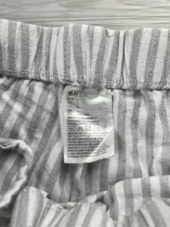 Gestreifte Hose