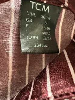 Gestreifter Pyjama