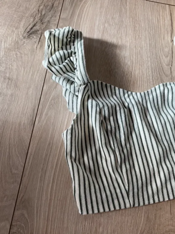 Gestreiftes Set Oberteil + Hose
