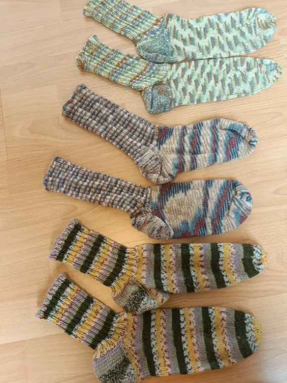 Gestrickte Socken Wollsocken 40-43 neu
