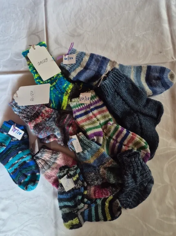 Gestrickte Strümpfe