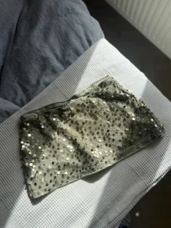 Glitzer Minirock grün