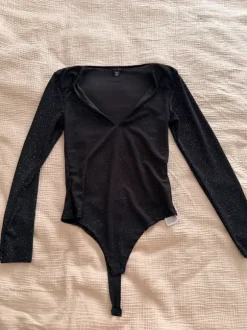 Glitzerbody von New Yorker
