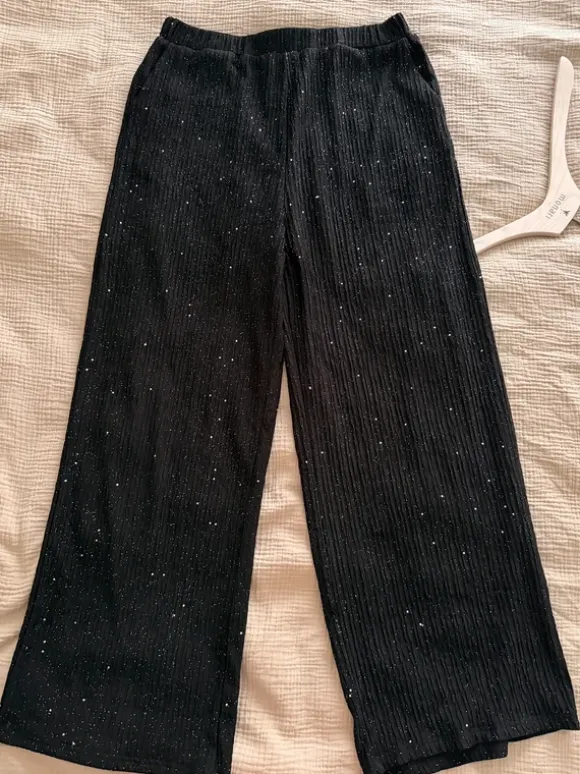 Glitzernde Weite Hose