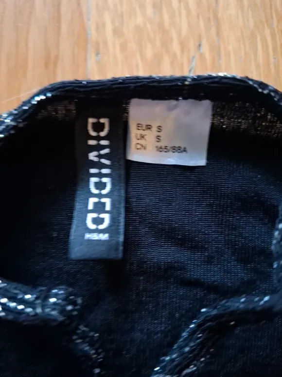 Glitzernder Body von H&M