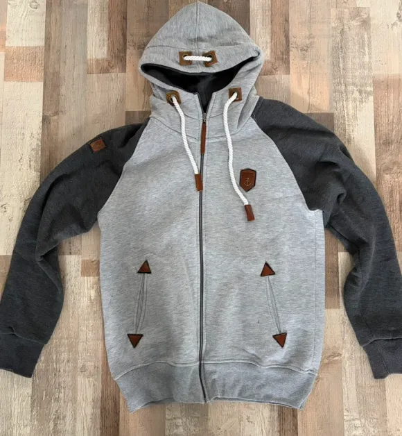Graue Kapuzenjacke