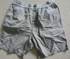 graue Schlafshorts von Calvin Klein in M mit Taschen