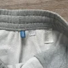 Graue Shorts H&M