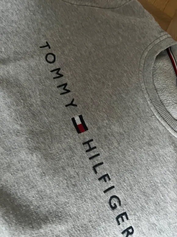 Grauer Tommy Hilfiger Sweater/Pullover/Shirt