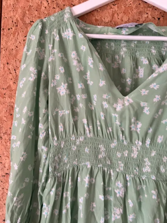Groene bloemenjurk &other stories maat 38