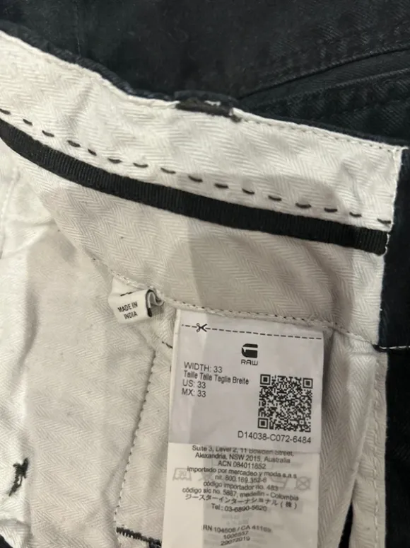 G-Star RAW Shorts / Chino Gr. 33 schwarz