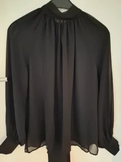 Guess Schluppenbluse Aurine, Größe S NEU