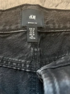 H und M Shorts
