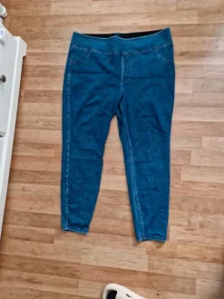 Halara Flex Jeans in Größe XL, mittelblau 7/8 Länge
