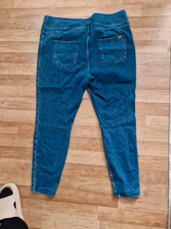 Halara Flex Jeans in Größe XL, mittelblau 7/8 Länge