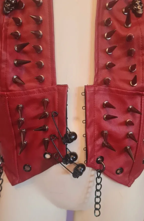 Hammer geiles Spike Neckholder Korsagen Top Gr M-L