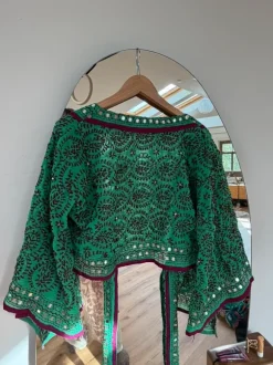 Handbesticktes Wickeloberteil Indien