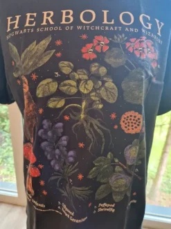 Harry Potter „Herbology“ T-Shirt schwarz Gr. M