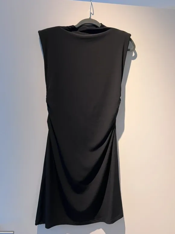 Hübsches Kleid