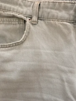 Hellblaue Jeans High Waist