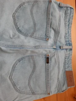 Hellblaue Jeans von Lee