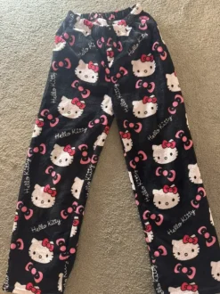 Hello Kitty Hose Größe M