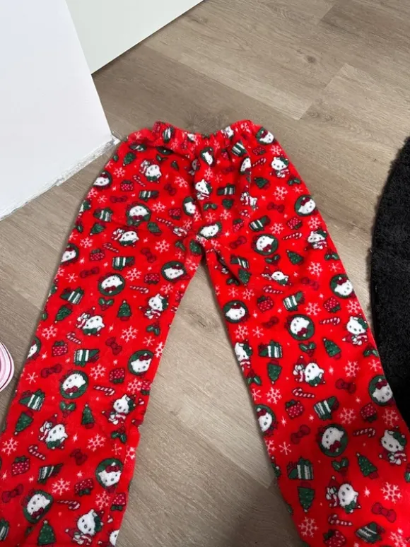 Hello Kitty Kuschel Hose