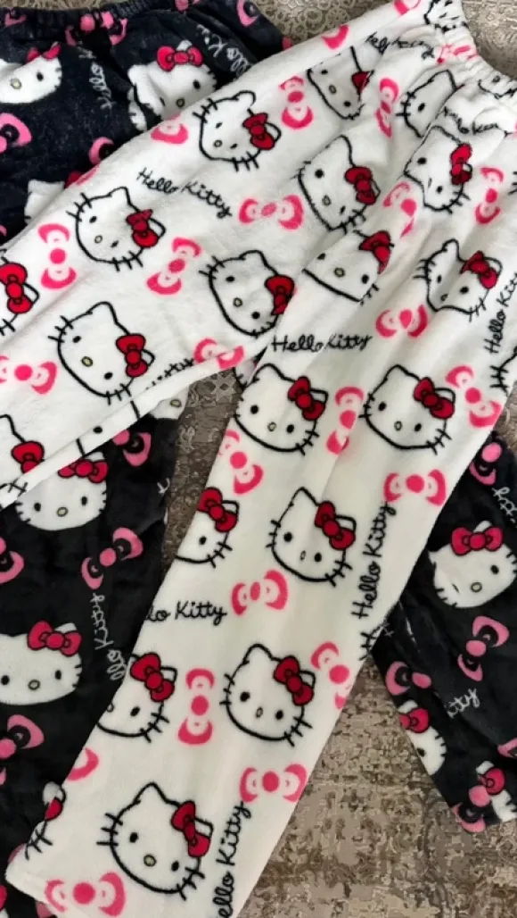 Hello Kitty Schlafhose