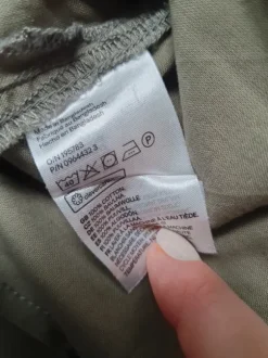 Hemd von H&M in Khaki-grün Gr S
