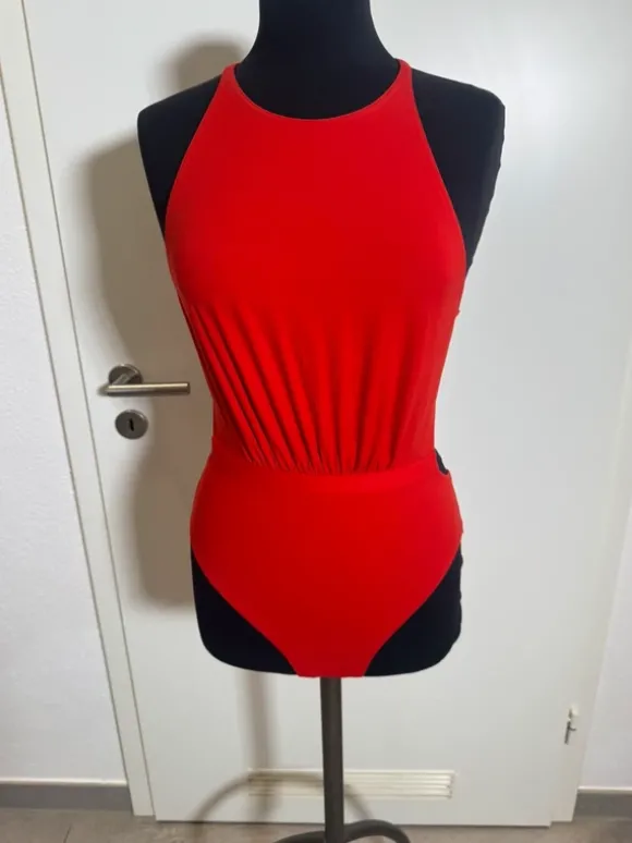Hermès Badeanzug / Swimsuit in leuchtendem Rot M/L
