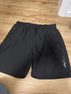 Herren Short