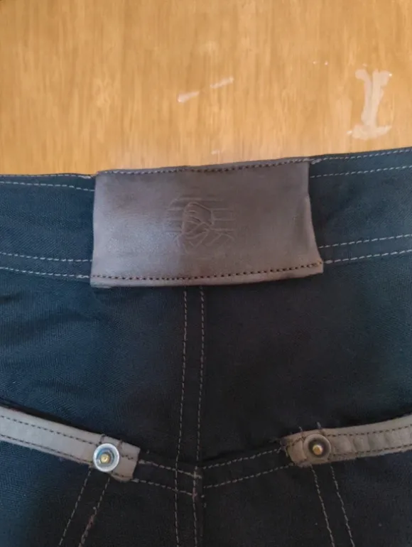 HG Tuareg Motorradhose Gr. L mit Knie- & Hüftpolstern Sheltec Membran Schwarz