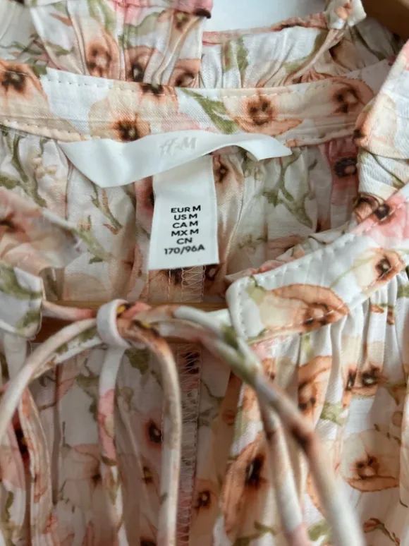 H&M Bluse Frühling Sommer Blüten M Neu
