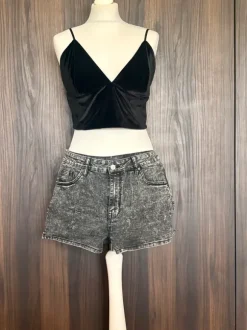 H&M Divided High-Waist Acid Wash Jeansshorts